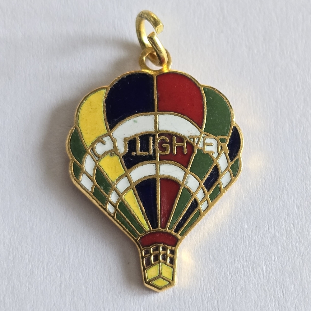 Vintage TOPS charm pendant hot air balloon gold tone C.U. Lighter